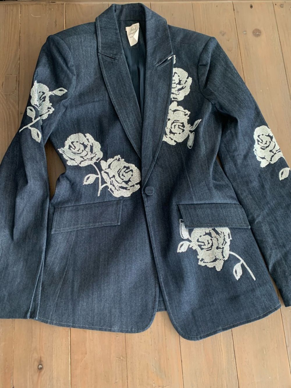 RRP US$595 NEW Cinq à Sept’s Cheyenne crystal roses blazer jacket US4 S - Picture 7 of 10